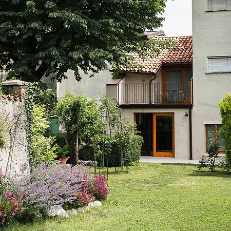 La Casa Del Ciliegio Holiday home *